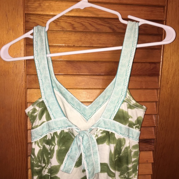 LAST CHANCE! MAKE AN OFFER!  Hollister Tank Top - Picture 5 of 5